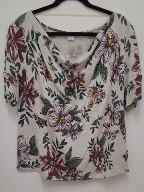 Reitmans Floral Scoop-Neck Top in Cream, Burgundy and Green